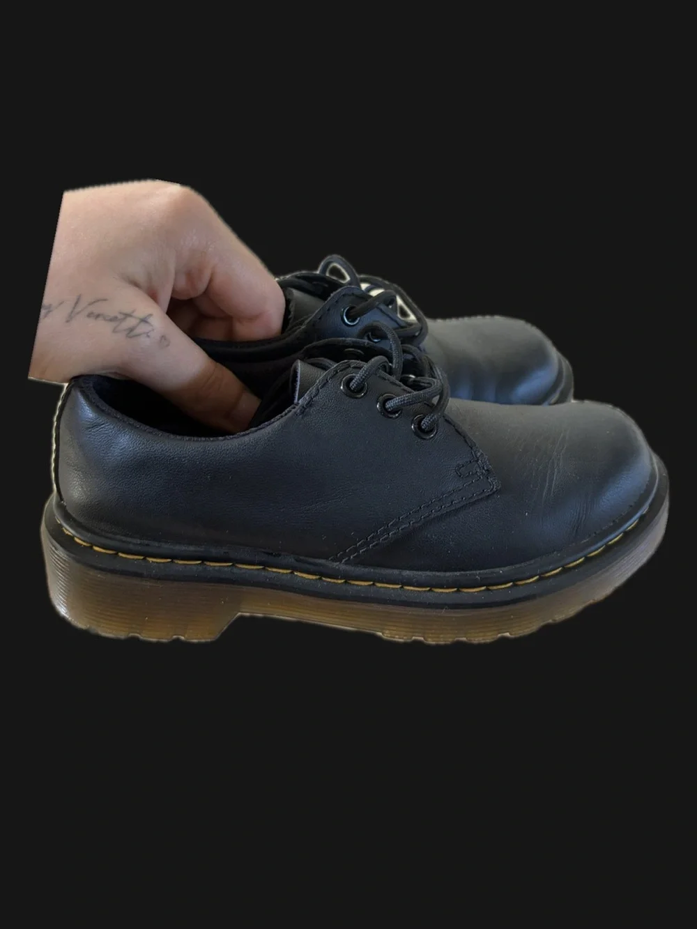 Dr. Martens timeless black